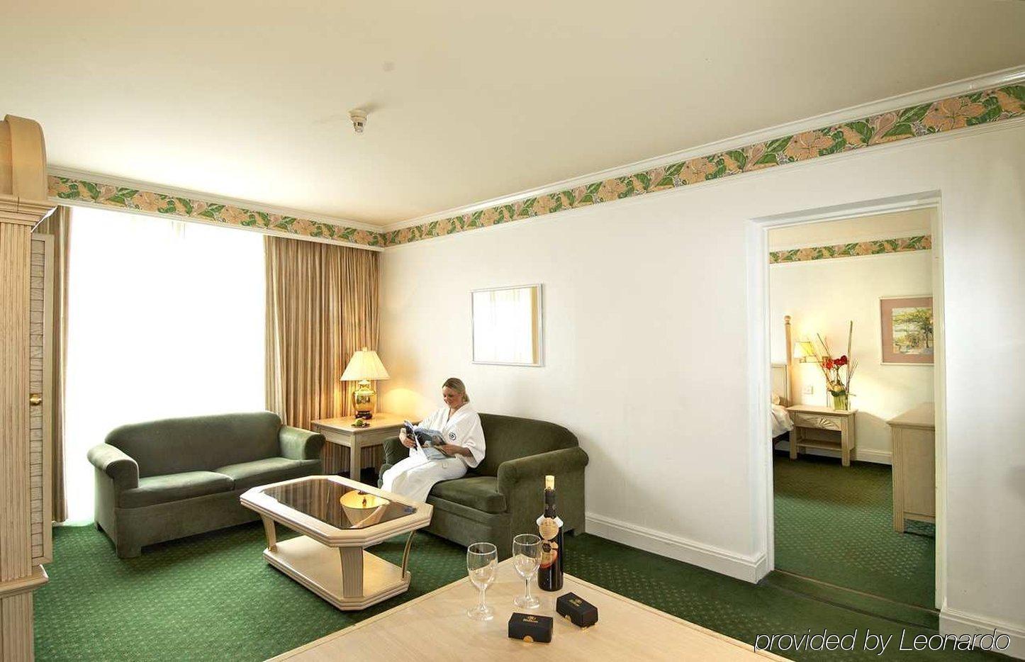Bromsgrove Hotel And Spa Ruang foto